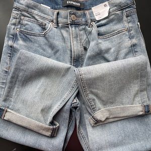 Express Mom jeans